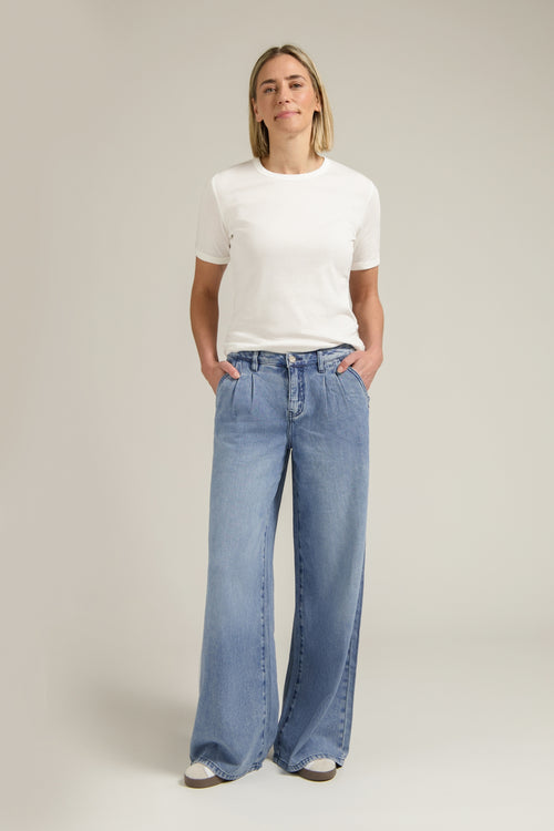 Gina Loose | Classic Blue Denim